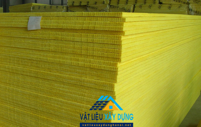 Bông thuỷ tinh thường được dùng để cách nhiệt, cách âm