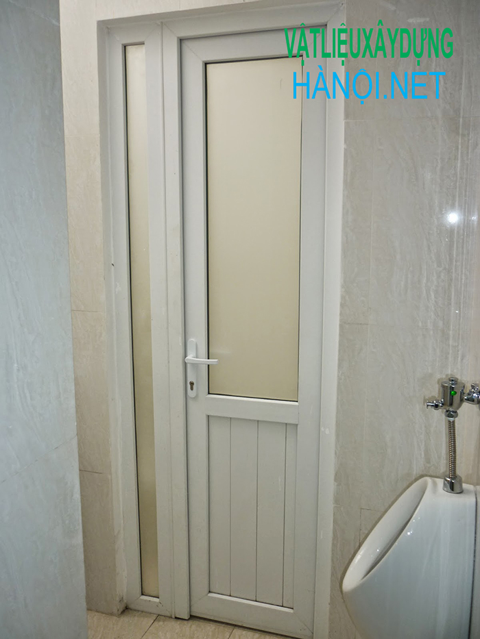 Cửa nhựa dành cho nhà vệ sinh