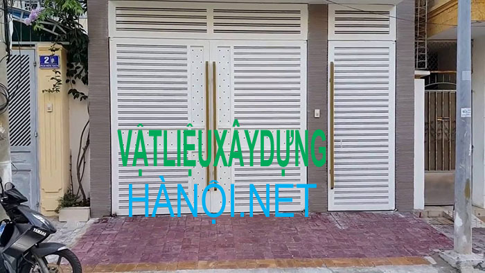 Cửa sắt nhà phố