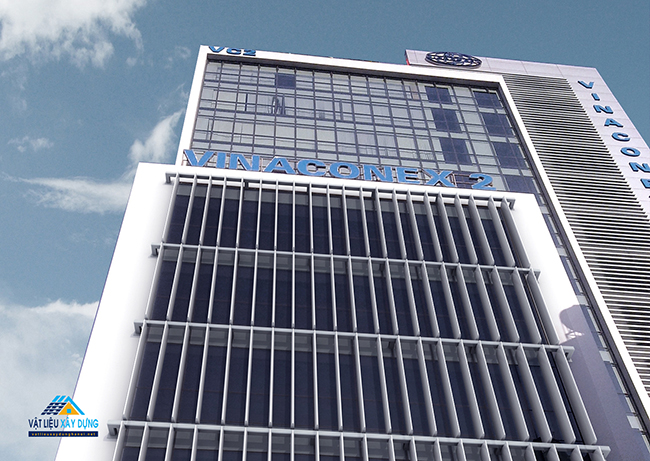 Có nên sử dụng lam chắn nắng không ?