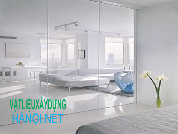 vách ngăn kính cường lực